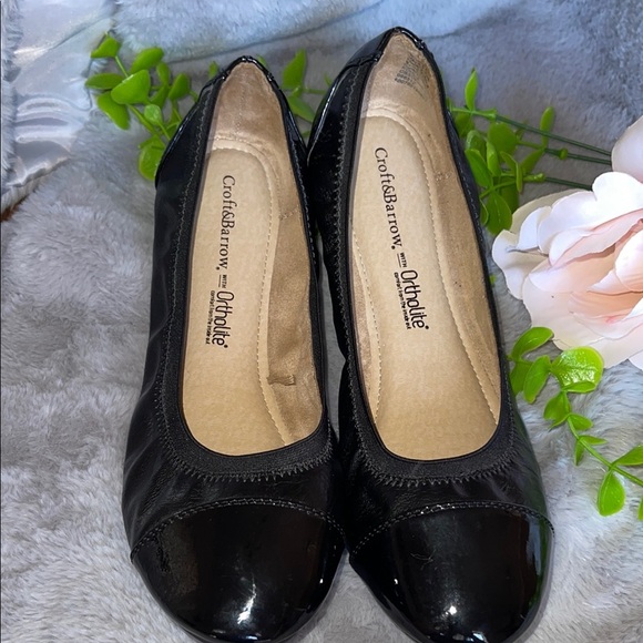 Croft & Barrow Black Ballet Flats with Patent Toe - Picture 1 of 5